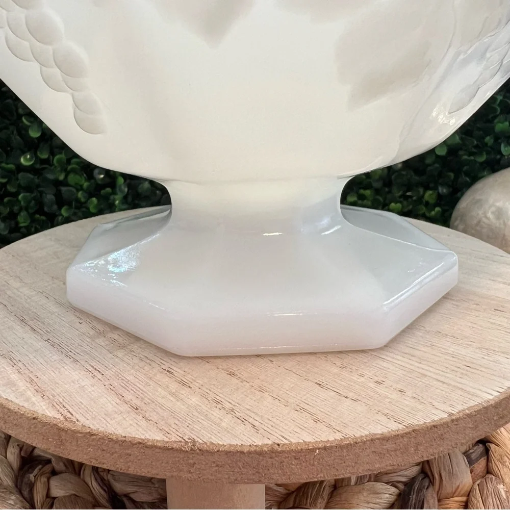 Vintage Anchor Hocking Milk Glass Pedestal Footed Bowl Compote Grapes Candy Dish